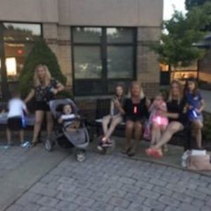 Meet your Posher, Danielle